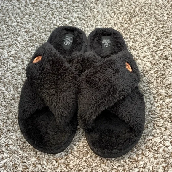 Like New Women’s Black Volcom Slippers Size 8 - Picture 1 of 4
